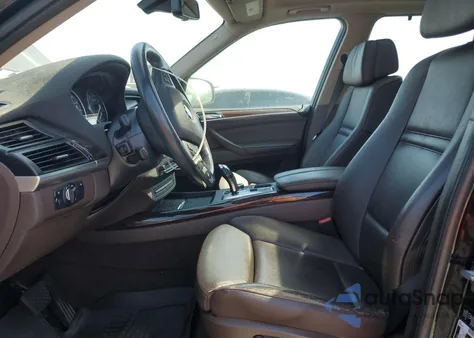 2012 BMW X5 xDrive35D z USA, uszkodzony, nr VIN 5UXZW0C54CL670228